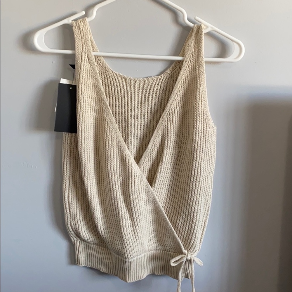 NWT Moon & Madison knitted tank top